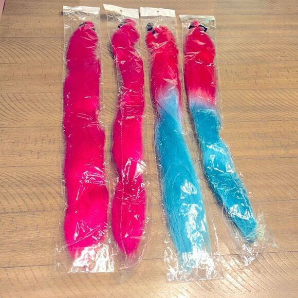 NEW! 4 piece colored hair extensions - Picture 1 of 5